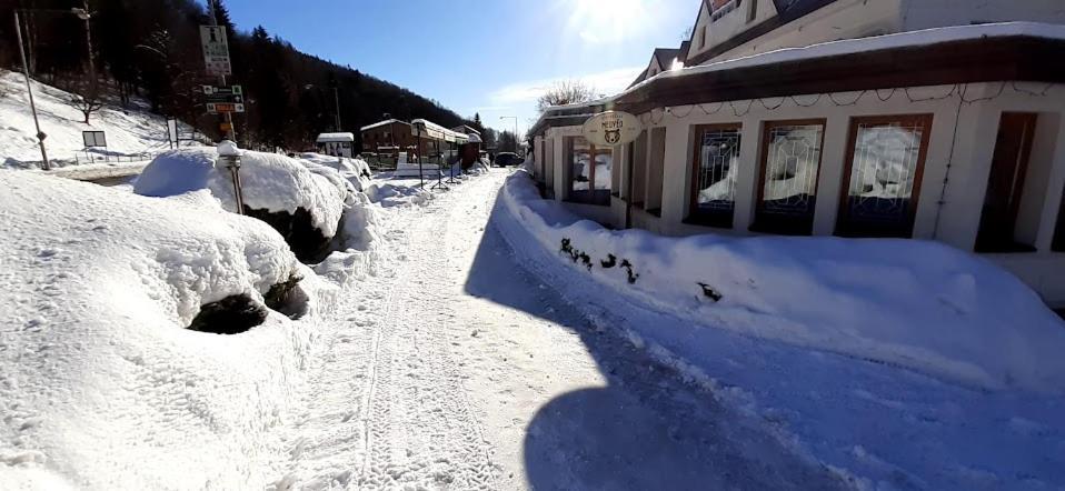 Hotel Pivovarská bašta Vrchlabí Exterior foto